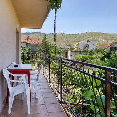 Appartement Grebastica 4881a Baselovici