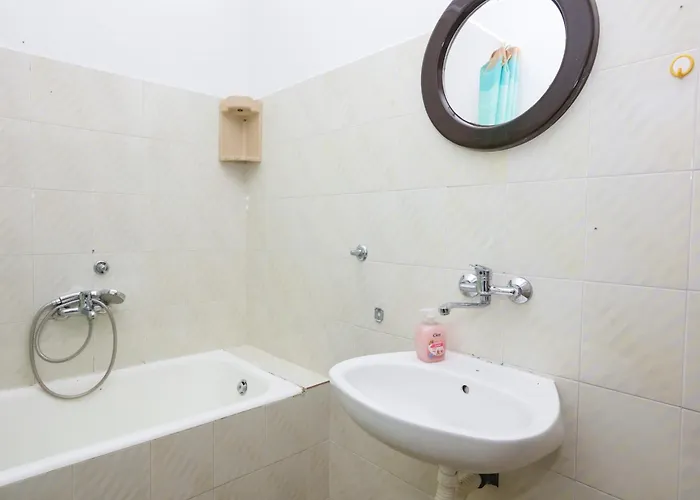 Grebastica 4881a Baselovici